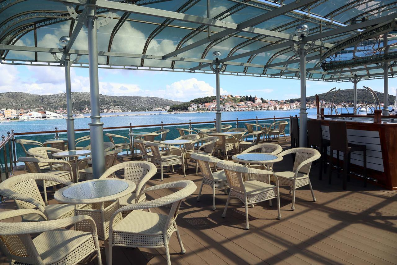 Marina Frapa Resort Rogoznica Eksteriør billede